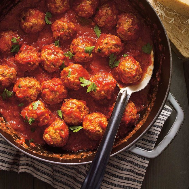 Polpette al Sugo alla Siciliana - MAGAZINE enogastronomia siciliana ...